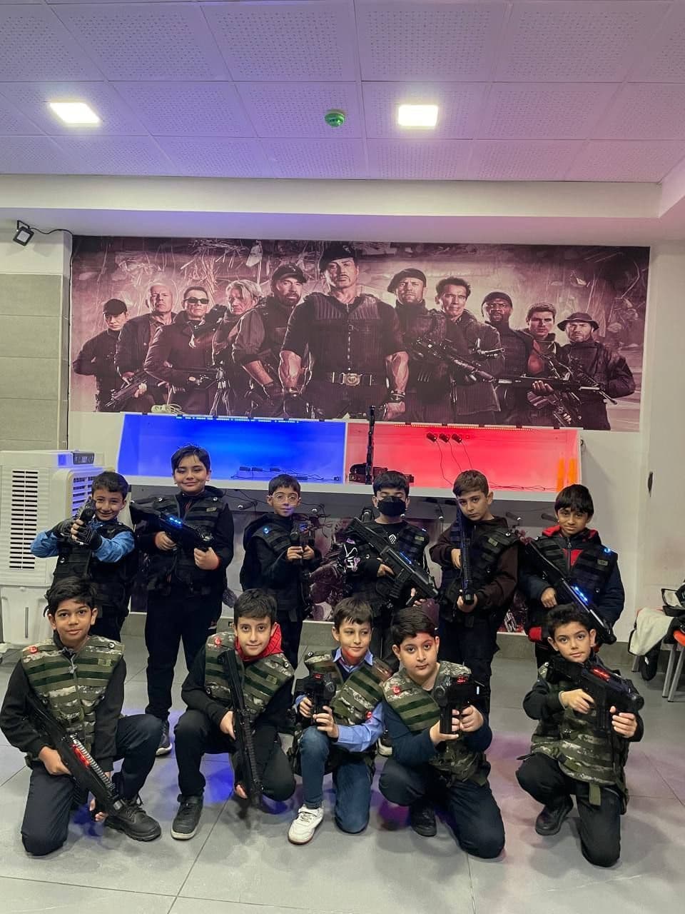 پیش دبستانی و دبستان پسرانه مهراندیش