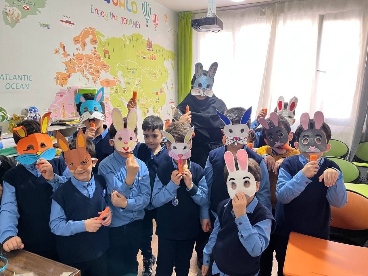 پیش دبستانی و دبستان پسرانه مهراندیش